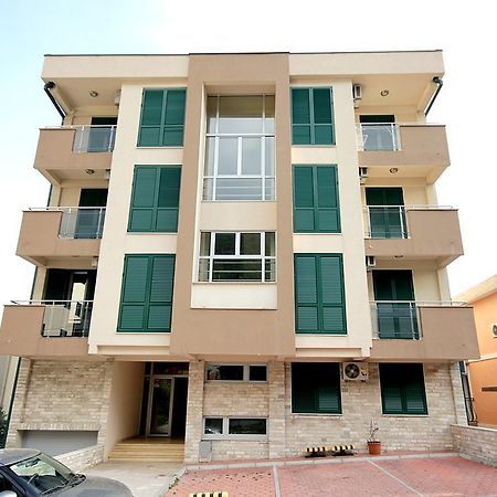 Petrovac Apartments Draskovic Mirista מראה חיצוני תמונה