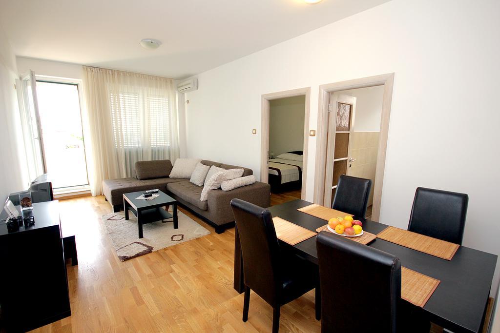 Petrovac Apartments Draskovic Mirista מראה חיצוני תמונה